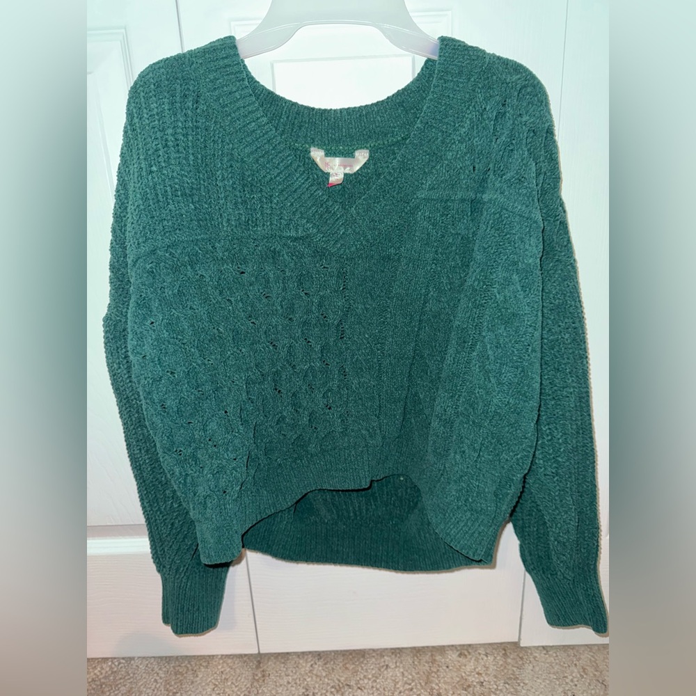 No Boundaries Dark Green V-Neck Sweater